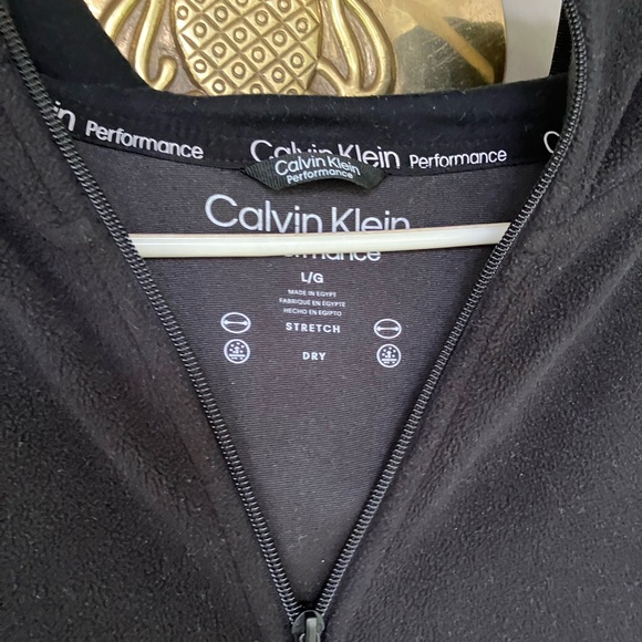 Calvin Klein performance zip up hooded sweater - Picture 5 of 6